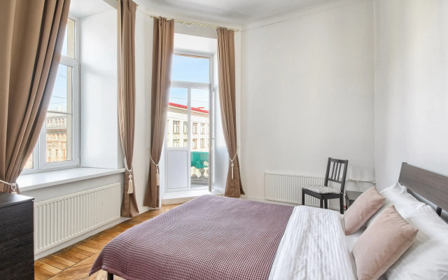 Апартаменты MyHomeYourHome на 5-ой Советской 19