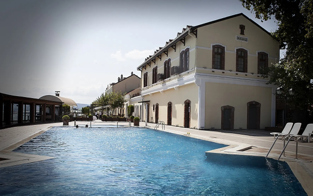 Montania Special Class Hotel