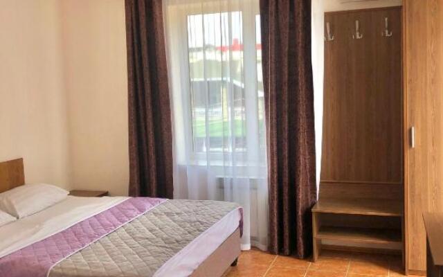 Kami Mini-Hotel