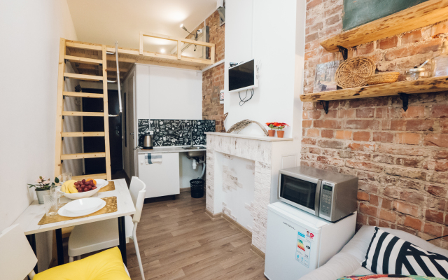 Апартаменты Стильная двухуровневая студия LOFT 1