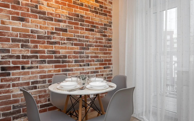Apartwhite Flat