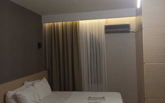 Falcon Palace Hotel