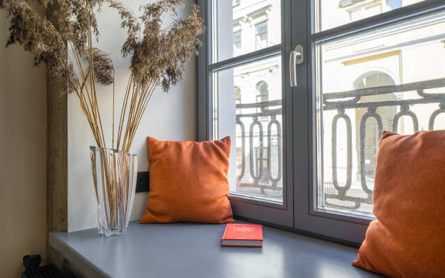 SweetHome na Antonenko  Apartments