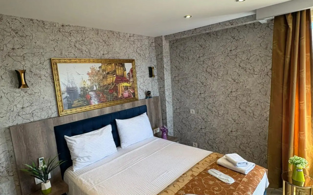 Peker Hotel