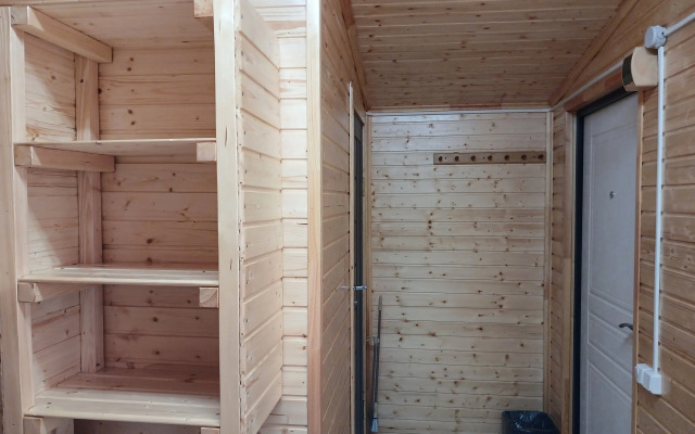 V Gostyakh U Vikusi Private House