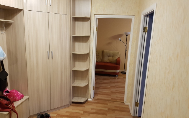 Na Narodnoy 4 Apartments