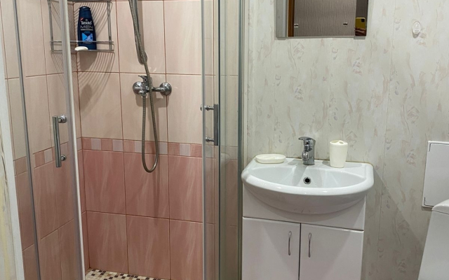 Dvukhkomnatnaya Khimikov 15 Flat