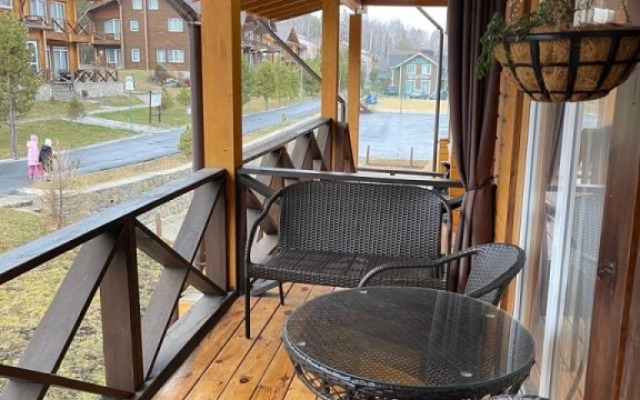 1304 v Sunny Valley Apartments
