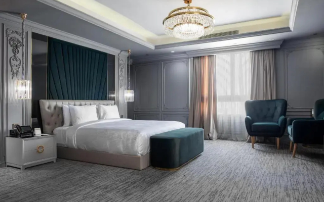 Отель Triumph Luxury Hotel