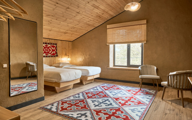 Pristine Hotel