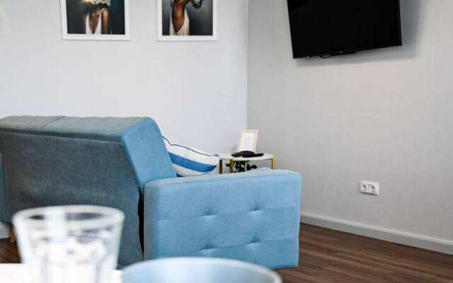 Engelsa 93 Apartments