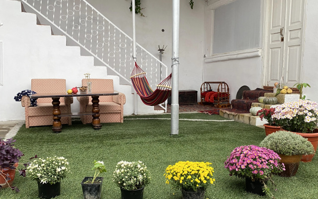 Частный дом National House Derbent