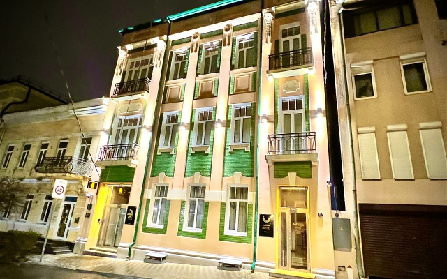 Palm Apartments