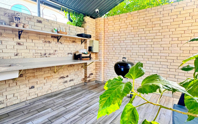 Tikhiy Ray 1+2 Private House