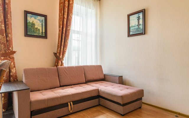 On Nevsky Prospekt Apartments