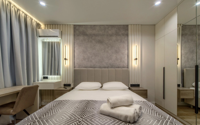 Апартаменты KvartalApartments на 50 Лет Победы 10к2