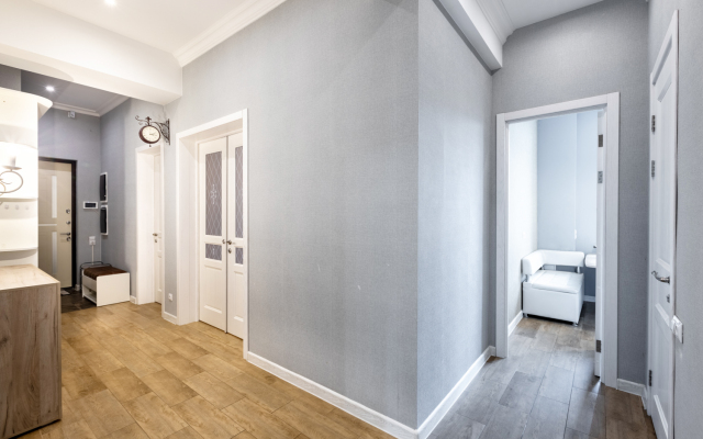 Апартаменты БонАпарт 3-х комнатные на Кутузовском проспекте 30