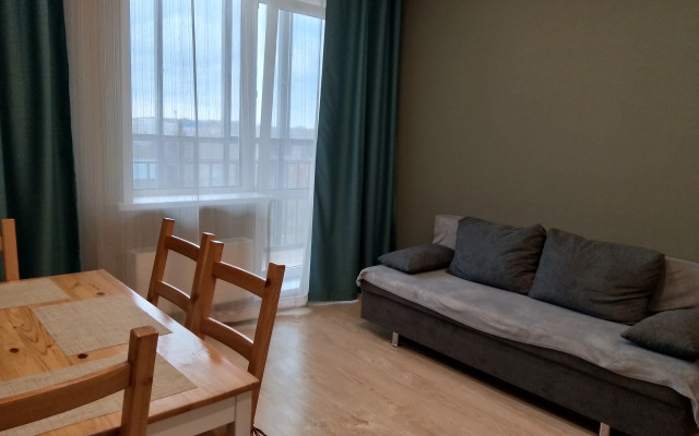 Dvukhkomnatnaya Studiya Flat