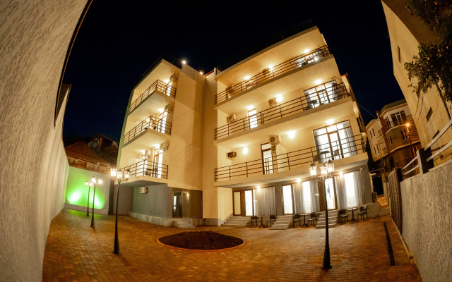 Отель Urban Blis