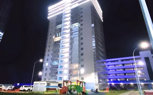 Квартира Трехкомнатная в Центре Города Набережные Челны