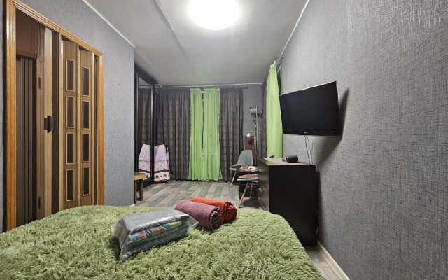 Апартаменты L.V.H Красноармейский проспект 4