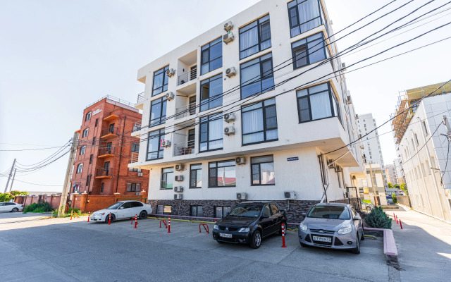 S Panoramnym Balkonom ot LetoApart Apartments