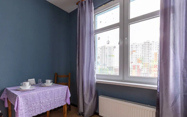 S Balkonom Ryadom S Metro Ladozhskaya Apartments