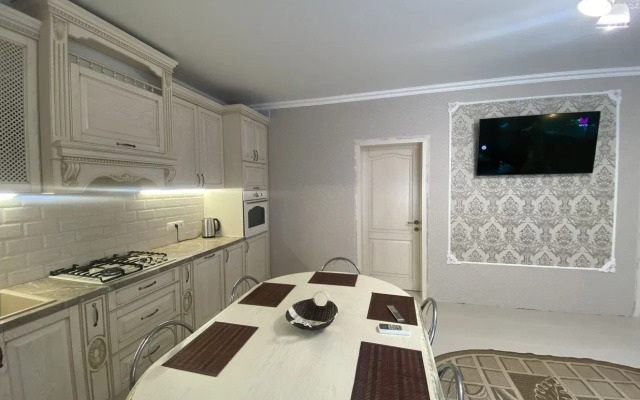 Частный дом 284 на переулке Сиреневом