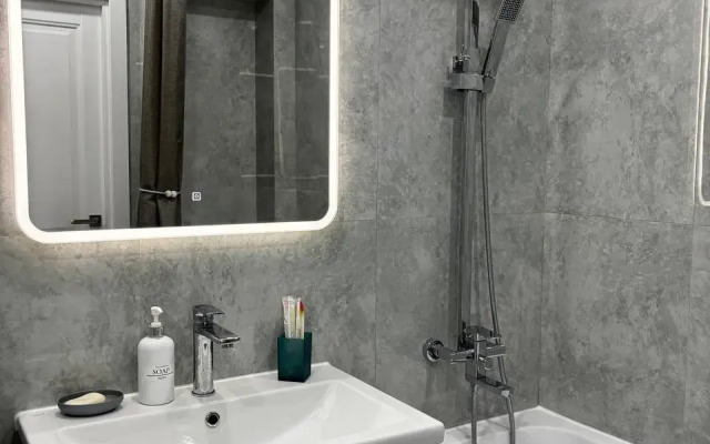 Квартира Рядом с Торговым Центром