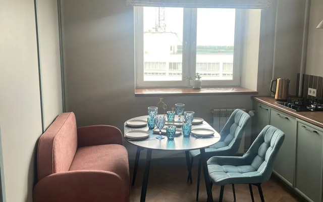 Kvartira Vgosti Na Respublikanskoy Flat