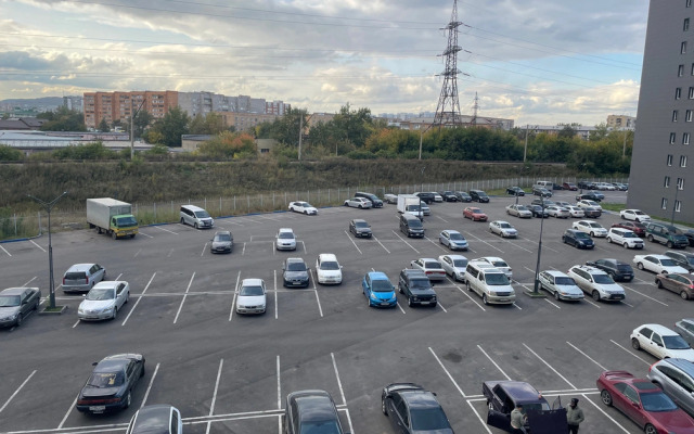 Апартаменты на улице Александра Матросова 36