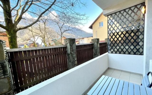 Апартаменты Mountain Hill 2