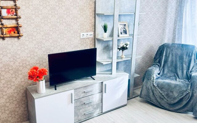 Апартаменты на ул. Бирюзова 14