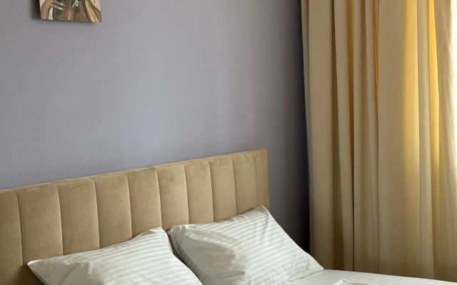 V Zhilom Rayone Berezovy Flat