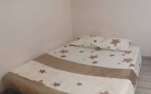 Dvukhkomnatnaya na Gaydara 7 Flat