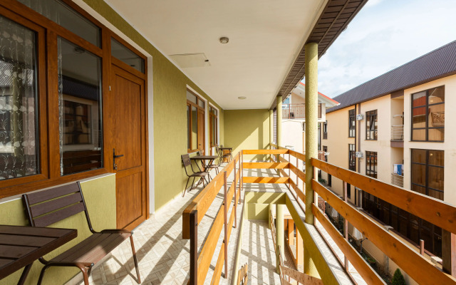 Natali Guest house