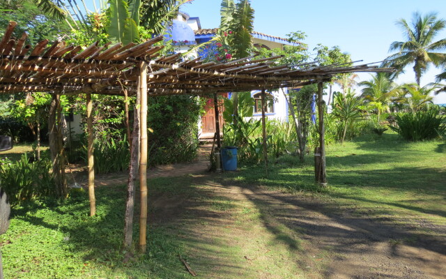 Eco Coco Loco by Rotamundos Hotel