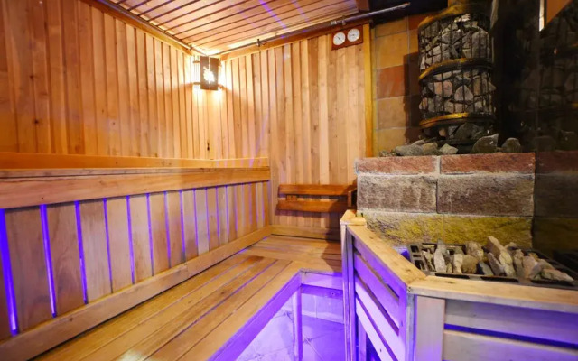 Pod Lipoy Private House