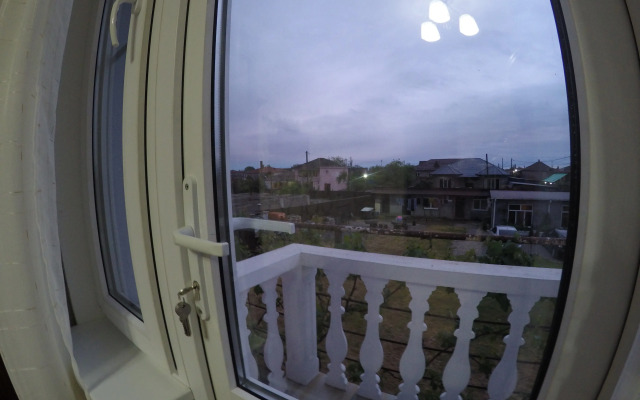 Alan Guest house