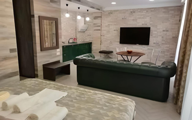 Apartments Holiday And Business