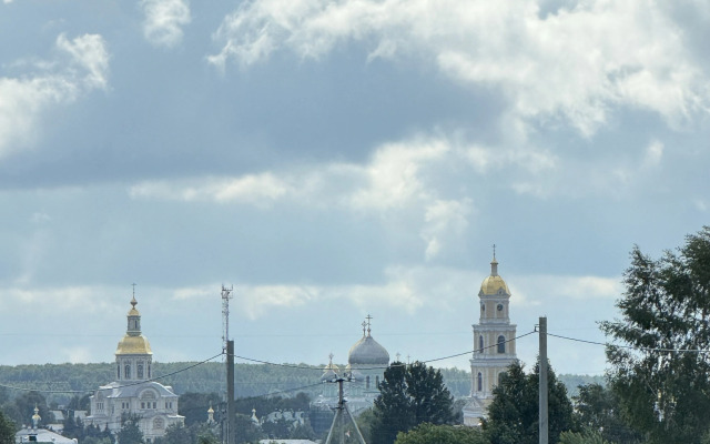 Dizaynerskiy S Vidom Na Monastyr Chalet