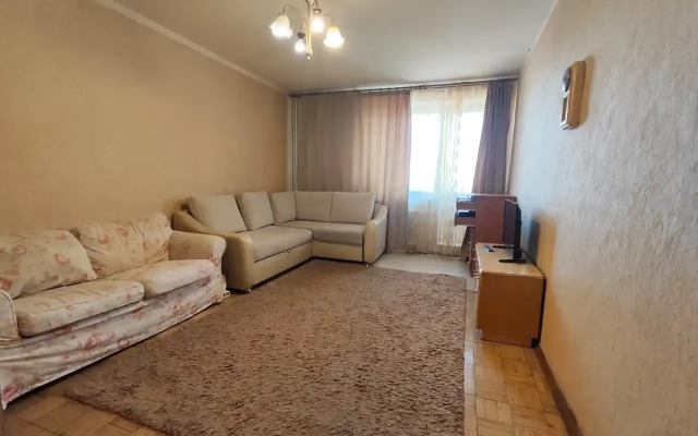 Na Pr.Lunacharskogo Flat