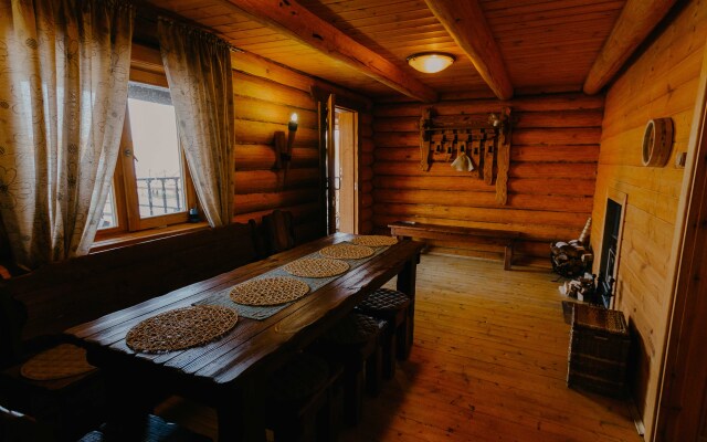 TaRusskiye Prostory Resort Hotel