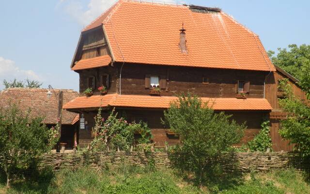 Tradicije Cigoc Apart-Hotel