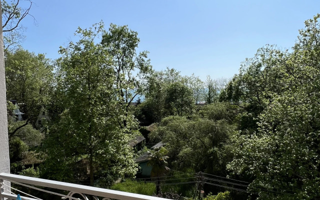 LiDiAnna Guest House