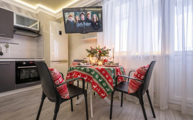 Апартаменты Эксклюзивные с ванной на балконе и видом на Marriott в ЖК Центральный