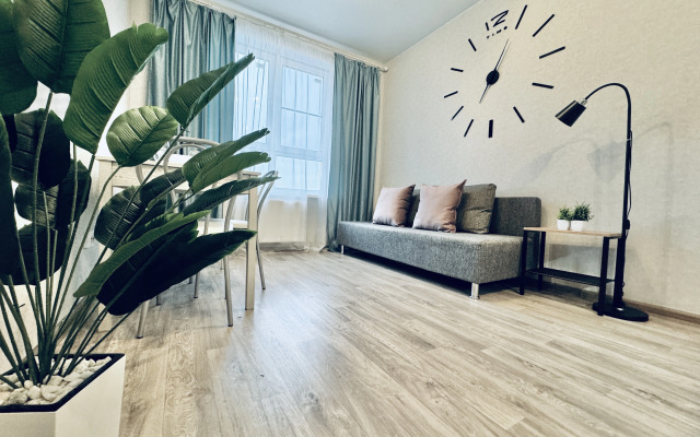 Апартаменты Vegas на Арктической 16