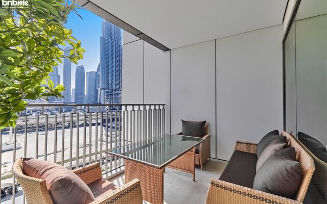 Апартаменты Bnbmehomes Stylish 3BR with Burj Khalifa view-410