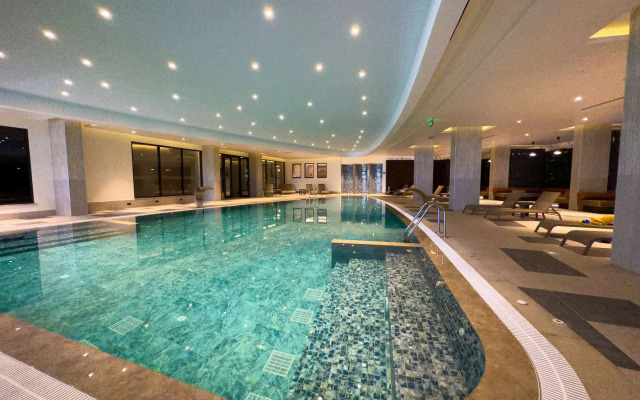 Qoople Azura World S 16 Apartments