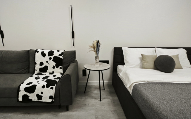Warm White Flat